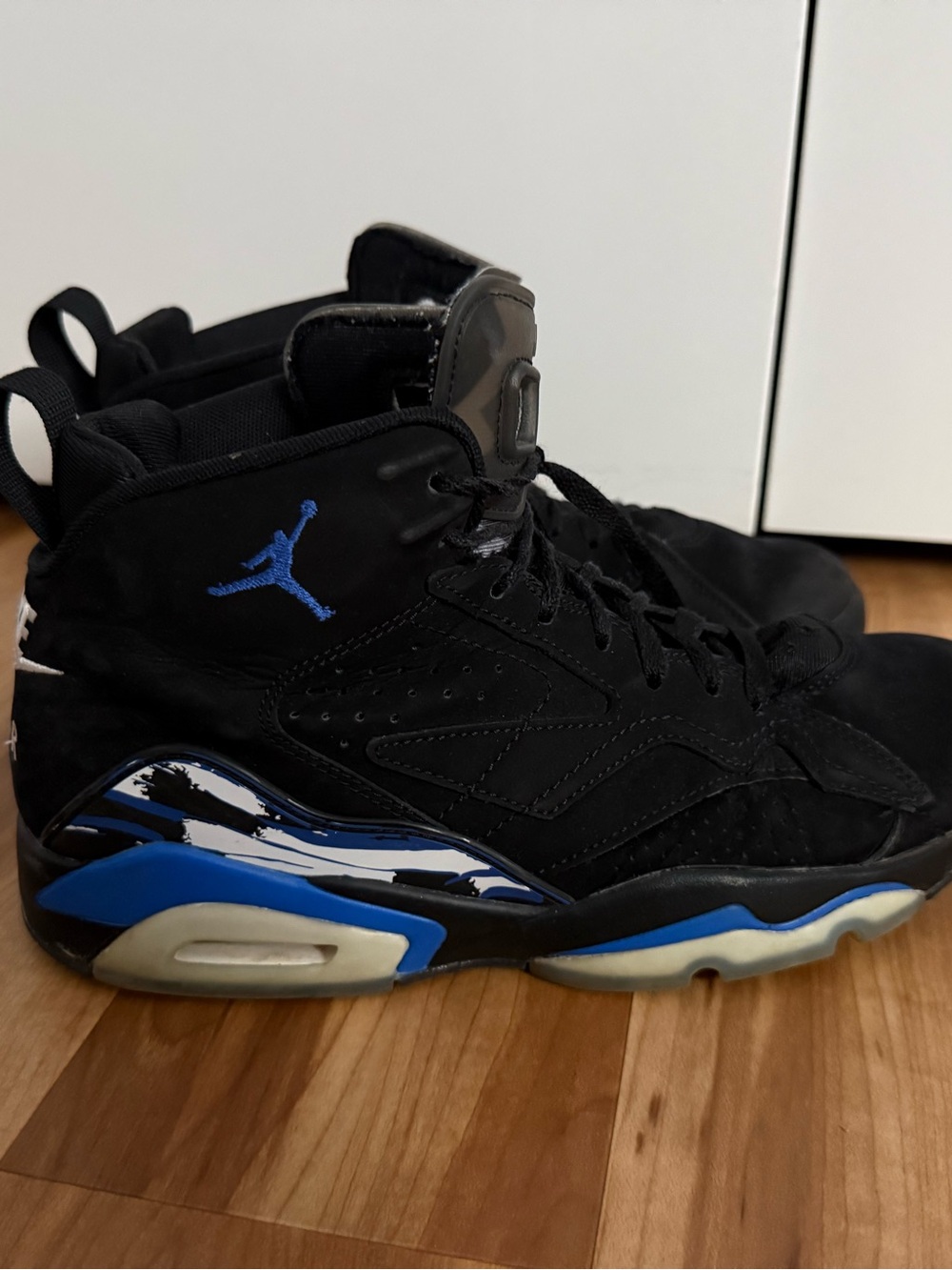 Jordan Men's Black & Blue High-Top Basketball Sneakers